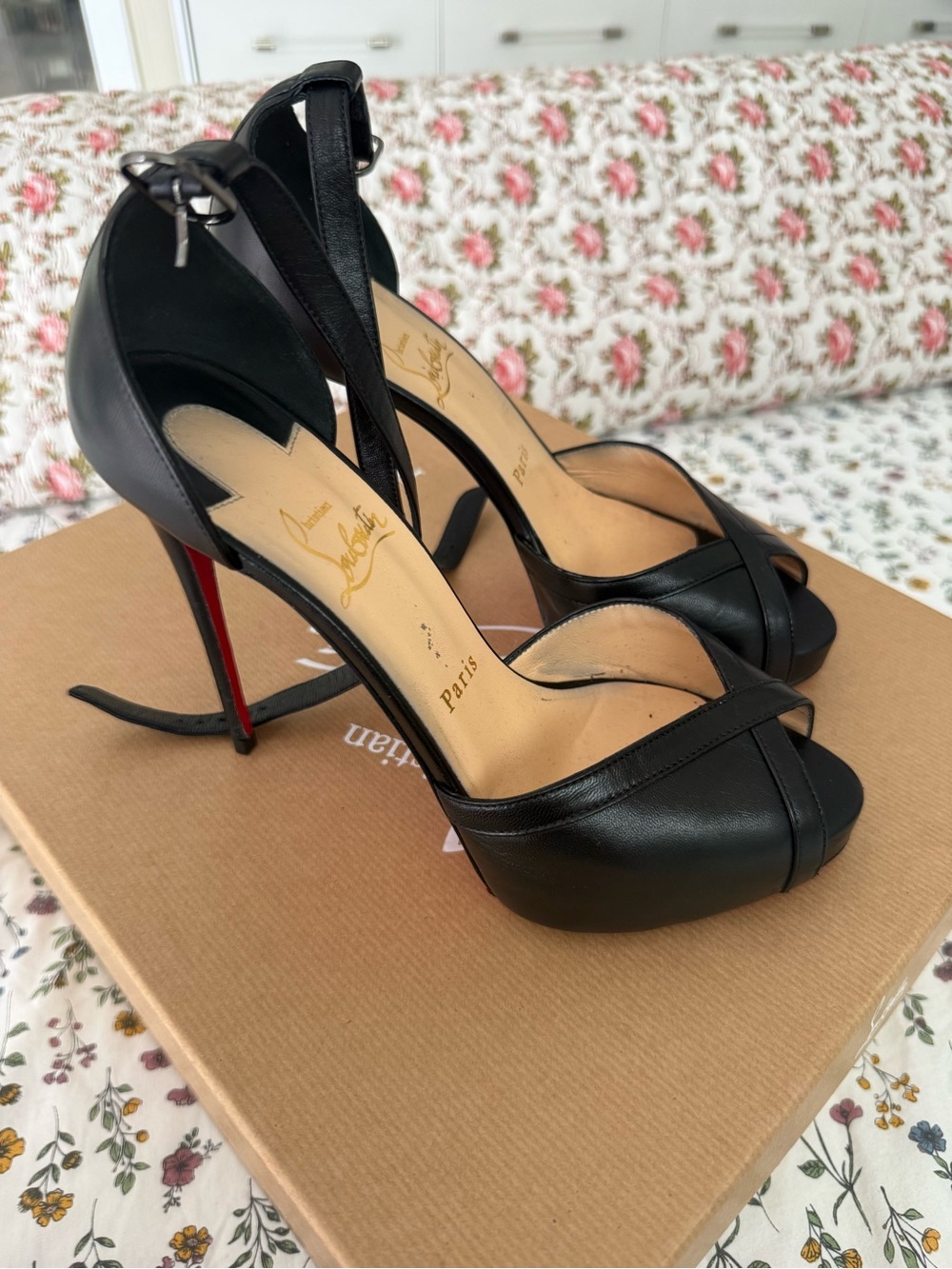 Christian Louboutin Women Very Cathy 120 Black Platform open toe heels 37.5